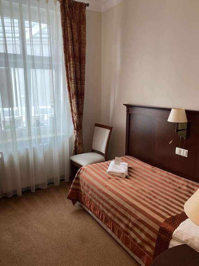 Отель Hotel uluBIOny Костшин-6